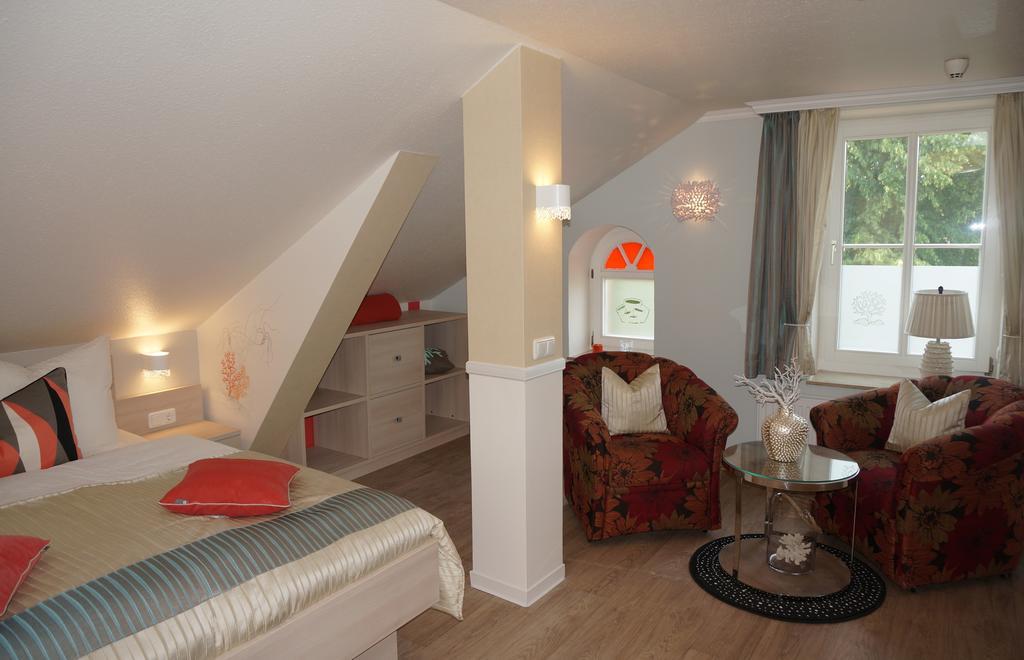 Deluxe Apartments Der "Alten Apotheke" بريرو الغرفة الصورة